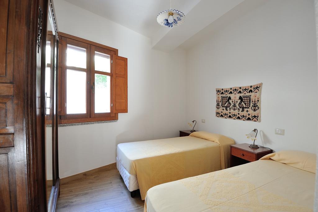 Villa Maddalena Baunei Bagian luar foto